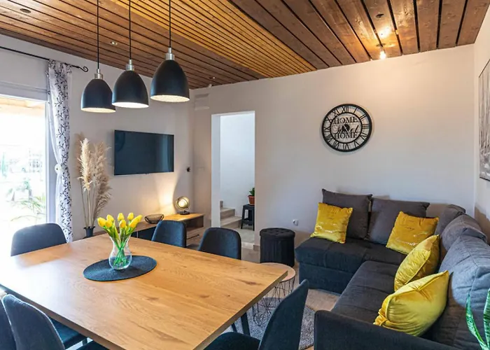 Villa House 